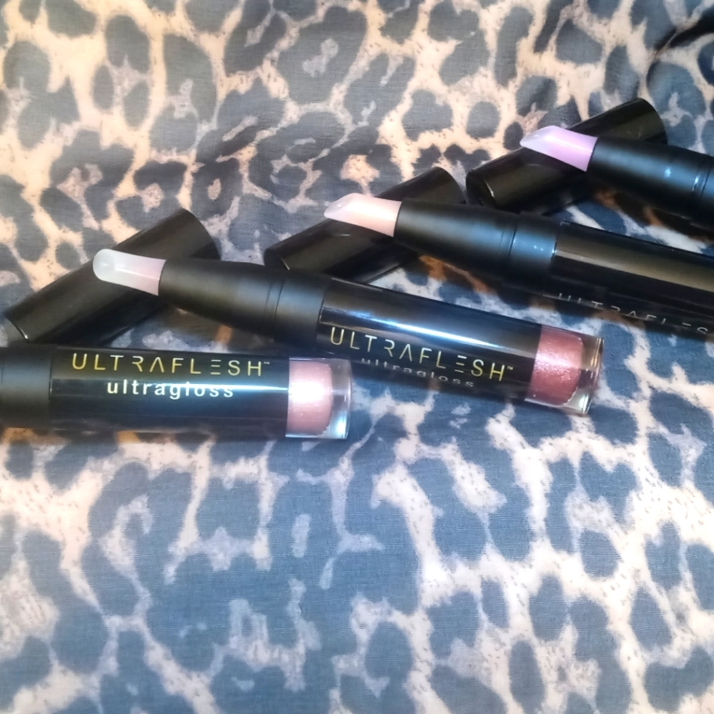 (4x) FUSION UltraFlesh Lipgloss